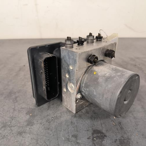 Bloc ABS (freins anti-blocage)