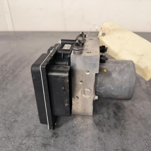93600907-34b965a1-f4b7-449f-9f20-0ec33267a5b5-Piece-Bloc-ABS-freins-anti-blocage-34516791108-BMW-SERIE-5-E60-PHASE-1-52b3a51245727fb78d3d0fbb3b1cef1e79a31896766cfbd7e11dec256b2cc942_m.jpg