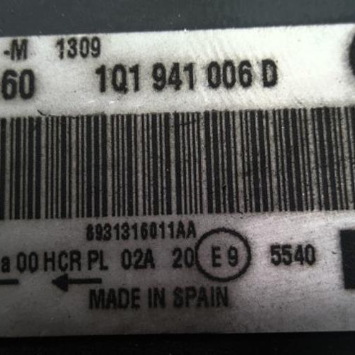 93600961-294c398e-068d-4f5f-9b8e-e7fe851faa1a-Piece-93600961-Optique-avant-principal-droit-1Q1941006D-VOLKSWAGEN-EOS-CABRIO-PHASE-1-14-TSI-16V-TURBO-4bf7bede6674d7445f0f01de7bc8123fb3e4b0bba18957a5346c5a6c5fc59841_m.jpg