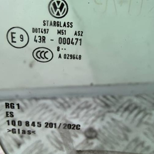 93600986-aa14ef19-c53d-467e-80c8-342f658493cc-Piece-93600986-Vitre-avant-droit-1Q0845202C-VOLKSWAGEN-EOS-CABRIO-PHASE-1-14-TSI-16V-TURBO-e3b3aa260b657b94ab8fea106426489727bec6a1528dc8d07eaf1a58e82a8581_m.jpg