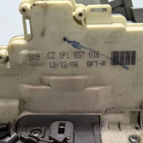 93601006-130eb6a8-2abb-496d-8e71-0d36755d54e2-Piece-93601006-Fermeture-centralisee-avant-droit-1P1837016-VOLKSWAGEN-EOS-CABRIO-PHASE-1-14-TSI-16V-TURBO-1ffa4f7bdf6100323be7483d37a5cab56726cfb3260350464c33a7c7c928bafa_m.jpg