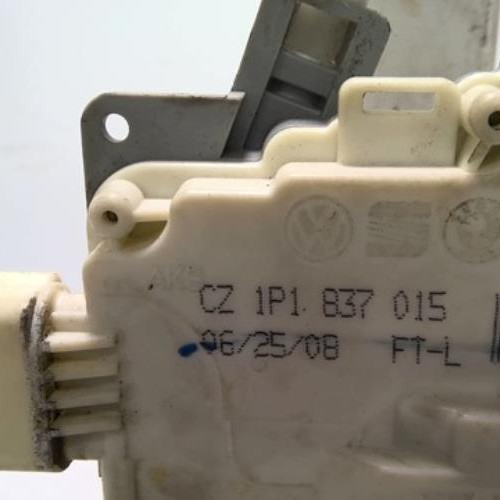 93601007-ab351ed4-e25c-4fcf-8b7f-2ef2c7384cb5-Piece-93601007-Fermeture-centralisee-avant-gauche-1P1837015-VOLKSWAGEN-EOS-CABRIO-PHASE-1-14-TSI-16V-TURBO-c342ca7323538ad3a043af3a08b0ff111e8375fcffbd6d1ad22a9fda86c7ca68_m.jpg