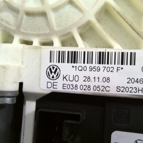 93601013-aaa8f752-f5ae-4ea5-8f04-56243d8e95eb-Piece-93601013-Leve-vitre-electrique-avant-droit-1KO959792R-VOLKSWAGEN-EOS-CABRIO-PHASE-1-14-TSI-16V-TURBO-00054a3503c3550ce0a443d7c729ccf2a9450fbd74a39cd15a1148e9b4e9de67_m.jpg