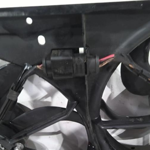 93601050-70e73243-7b7a-49fa-8e2e-837384c70db6-Piece-93601050-Ventilateur-eau-VOLKSWAGEN-EOS-CABRIO-PHASE-1-14-TSI-16V-TURBO-62cd8fa2c14beda68e0af7ad0ee84fcc0278d7b93f7499cc876fce2f26decc66_m.jpg