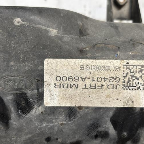 93601142-c202430b-b2ef-483d-9180-fe3dab058231-Piece-Berceau-avant-KIA-PRO-CEED-2-PHASE-2-COUPE-ed663aee94108a43a893e12d0ca638f2e9c6e2020005c77a6bf7872a3e43144f_m.jpg