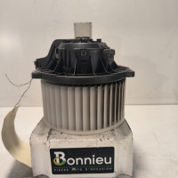 93601159-33d55159-49ea-418c-ac56-a6bd81ffe58d-Piece-Ventilateur-chauffage-971133X000-KIA-PRO-CEED-2-PHASE-2-COUPE-178e5e032f8d0dace71d099a4ee1d9b5ea684cd216d5a94153353cb9fb821f7f_m.jpg