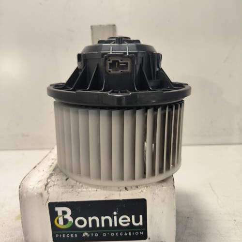 93601159-581b65ca-c943-4637-b7d6-2d3130eace95-Piece-Ventilateur-chauffage-971133X000-KIA-PRO-CEED-2-PHASE-2-COUPE-113537939e59282fab46acc1701aca39b69d7eca45c9ff9f1bbf0d151cf0c724_m.jpg