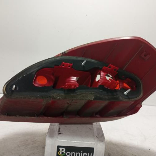 93737827-25efa92d-0399-4230-a6c6-769e6577127a-Piece-Feu-arriere-principal-droit-feux-1698200464-MERCEDES-CLASSE-A-169-PHASE-1-2568336d578bfd0034d7adbc8bf90cf42f09e1bf7a9b60a31b6d904a021e55c7_m.jpg