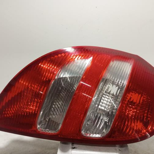 93737828-e0941769-1fc8-4b51-bbf6-5455c5099cb7-Piece-Feu-arriere-principal-gauche-feux-1698200364-MERCEDES-CLASSE-A-169-PHASE-1-5f5fece46410d9ce009ab2efdcd0b06cf48fdf8db20e8274e4c2f81ba937d07c_m.jpg