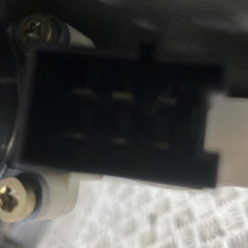 93738593-7a79716f-ec8a-47a4-ab81-c54da589e1be-Piece-Leve-vitre-electrique-avant-droit-1697203279-MERCEDES-CLASSE-A-169-PHASE-1-099241f5719753b3406a02b3bb3de8161102b632af9aead6333e5dd5ab1aa8cd_m.jpg
