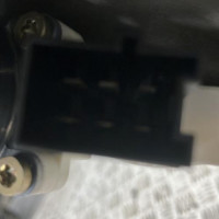 93738593-7a79716f-ec8a-47a4-ab81-c54da589e1be-Piece-Leve-vitre-electrique-avant-droit-1697203279-MERCEDES-CLASSE-A-169-PHASE-1-099241f5719753b3406a02b3bb3de8161102b632af9aead6333e5dd5ab1aa8cd_m.jpg
