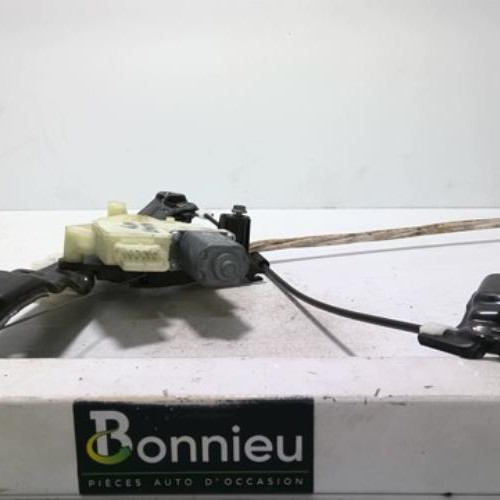 Leve vitre electrique avant droit