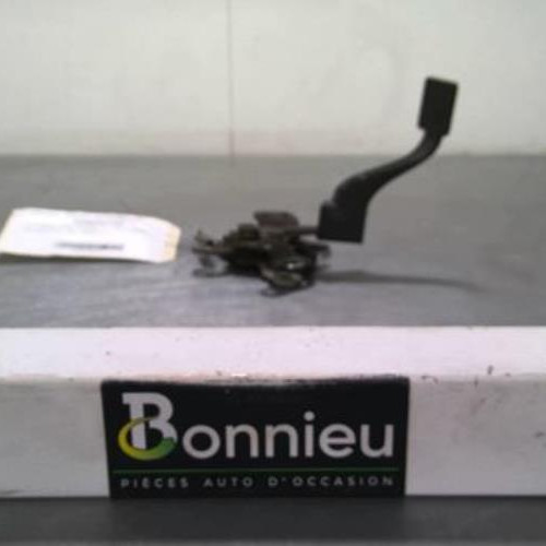Fermeture de capot
