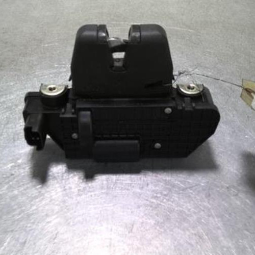 93821379-e2af9b37-3901-47bd-9db2-c40cade7def0-Piece-93821379-Fermeture-centralisee-coffre-00008719F8-CITROEN-DS5-PHASE-1-20-HDI-16V-TURBO-78e20e6830a9ca4e1a18dfe9178f61fda734988a3aea03239e3ea6aefa37d7c2_m.jpg