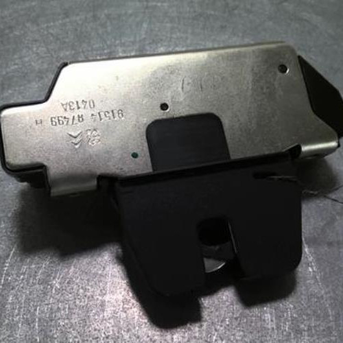 93821379-1554d9cb-77c5-47a1-94bc-0acebd350055-Piece-93821379-Fermeture-centralisee-coffre-00008719F8-CITROEN-DS5-PHASE-1-20-HDI-16V-TURBO-3349cdb2b230288ea5f123a9bdc88dc9401f656b99d13a34c00ff0bb1676350b_m.jpg
