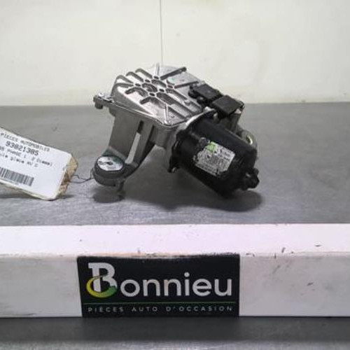 Moteur essuie glace avant droit