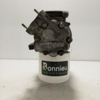 93821879-810cb677-28ee-4bc2-8432-5db86a5ea17f-Piece-Compresseur-clim-9671451180-CITROEN-DS5-PHASE-1-d86e17526c6b16cd437fa1fc620845141054d9eaa58f6480f2154e97d11a64e4_m.jpg