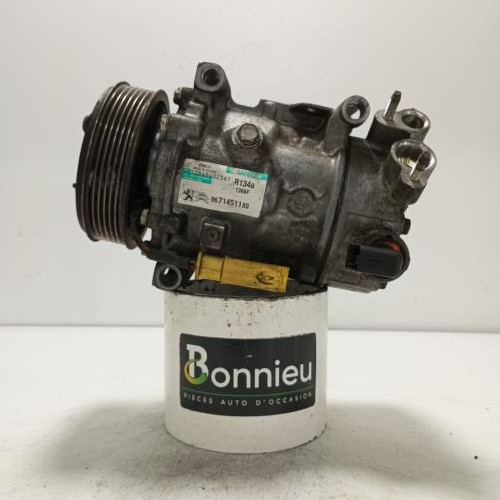 93821879-97a718c4-6ae2-4d31-be73-3208a822e3ae-Piece-Compresseur-clim-9671451180-CITROEN-DS5-PHASE-1-9e8bb6977dcb17c4a0ecd5ea3eed92907365785d7daf057a2515d1938b71d9fc_m.jpg