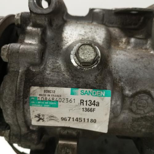 93821879-6d74edc6-88a7-4963-93e1-18b474926df6-Piece-Compresseur-clim-9671451180-CITROEN-DS5-PHASE-1-d6736eb173318935fb99d0248754e57f7ee8cbaa5213c3b5180ccc21d1e15e23_m.jpg