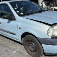 Vehicule-RENAULT-CLIO%25202%2520PHASE%25201-1999-933d3f74784db62e3b2f5583f4098930225a9165d16512829446f5b9bca8ad45_m.jpg