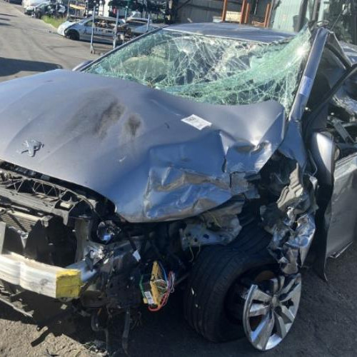 Vehicule-PEUGEOT-308%25202%2520PHASE%25201-2017-40e9b29e5f2edaa15a1fedfca510936cf3d913f993e0e9e54d2b25ec21b80d38_m.jpg