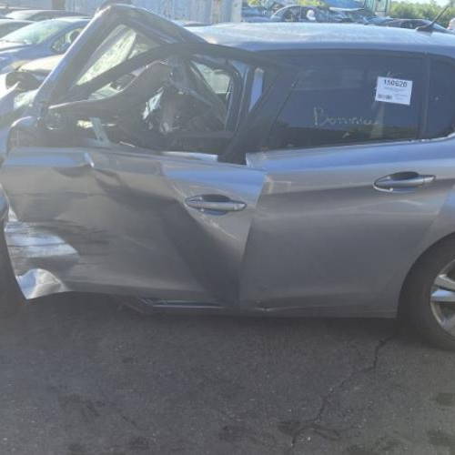 Vehicule-PEUGEOT-308%25202%2520PHASE%25201-2017-b4cf73afcdeb19d86c1d2834ce650eacf3e4ccad0a7240941ad34716a6cb2b50_m.jpg