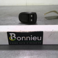 94003902-7eddd6d5-06b8-4ddb-af16-0c97741e449c-Piece-94003902-Interrupteur-de-leve-vitre-6554WA-PEUGEOT-206-PHASE-1-19D-8V-87ef596b7c49bfd860c410d4b7417da61e6595298361774b6cfc9c0e98af418c_m.jpg