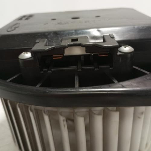 94016437-40304e2b-6eea-4e5e-be0e-07151e2c32a2-Piece-Ventilateur-chauffage-27225-1EA0A-NISSAN-370-Z-COUPE-d5dd601d89fa88e1e1a870902cdf221459a6a0531c30018fa470b32201a026da_m.jpg