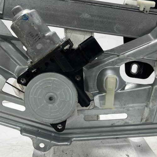 94568952-ae8d0420-890e-4b14-ab16-811725469d23-Piece-Leve-vitre-electrique-avant-droit-72210SMGE01-HONDA-CIVIC-8-PHASE-1-c4aa1c1714c3ed0b3f829ad537c5dec35bf2e6c32b15e34d928cae83979ae469_m.jpg