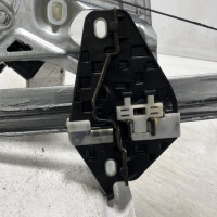 94568952-6262df21-fc77-4f82-bea6-78925d453358-Piece-Leve-vitre-electrique-avant-droit-72210SMGE01-HONDA-CIVIC-8-PHASE-1-3e0be548fbcaa29bc42869b9b645837d685ce67ba9556c60184f770eae04b203_m.jpg