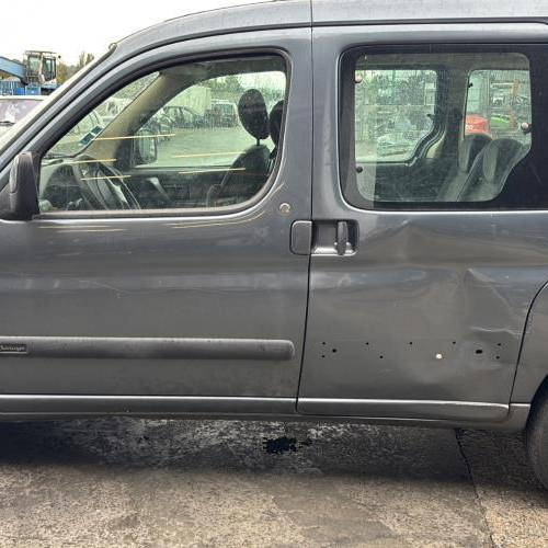 Vehicule-CITROEN-BERLINGO%25201%2520PHASE%25202-2005-51f5256cc982a42dfad49efa77bac1b235b9cfb418db7da6f8d2ff8fbc340044_m.jpg