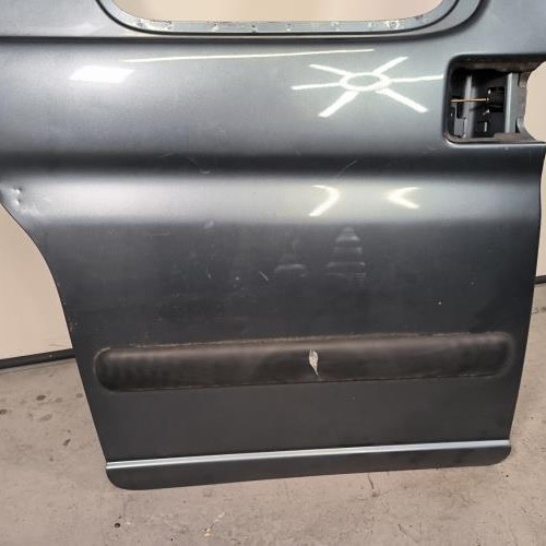 94572606-39d6fb8b-1f1d-4a66-88b5-aa8c3eccc463-Piece-Porte-laterale-droit-9839349480-CITROEN-BERLINGO-1-PHASE-2-3987346cfcd9fb9a4d34af1992924f240b02958873cde45ed3b2a225d6b8010f_m.jpg