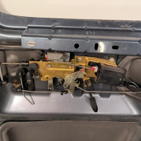 94572606-65f18258-3128-4862-9f4e-c3e418aae707-Piece-Porte-laterale-droit-9839349480-CITROEN-BERLINGO-1-PHASE-2-278034c68167e19bddd251142dd32e68bfa654cff077ea7428e1c96548f71f13_m.jpg