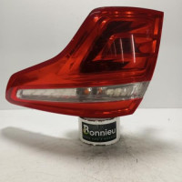 94709162-9eb1690c-aa95-4ba4-8251-5b738b734cb7-Piece-Feu-arriere-principal-droit-feux-00006351CA-CITROEN-C4-PICASSO-1-603a0261113c4739d1c90a2a60d83c2c6abe58570bf23fd922b7ced8e197b848_m.jpg