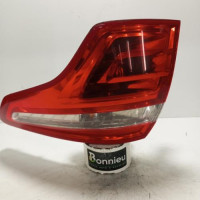 94709162-65baec75-e9b8-4b07-88ac-9256a90be83c-Piece-Feu-arriere-principal-droit-feux-00006351CA-CITROEN-C4-PICASSO-1-e810ba04b14f170adc4b3f231411b473ecc9f5e7af937dc86e8ce29e767720c7_m.jpg