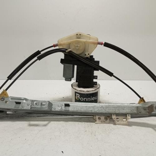 Leve vitre electrique avant droit