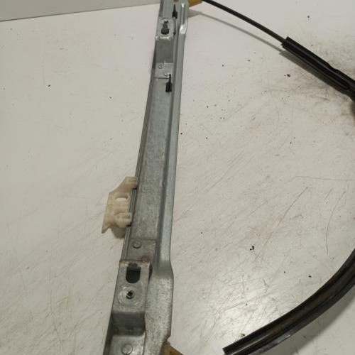 94710175-4aba2736-2b98-43e6-ba62-1f63b2ec1dbc-Piece-Leve-vitre-electrique-avant-droit-00009222CT-CITROEN-C4-PICASSO-1-83b5161ca55203453710f12fb549a51922675dffbb5965d0e78b5a1be1d58f33_m.jpg