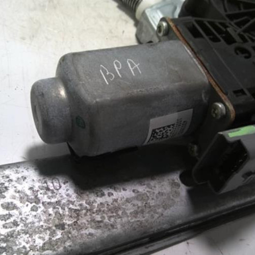 94762058-650554d4-af08-4f47-b04e-3d74172cc25e-Piece-94762058-Leve-vitre-electrique-avant-gauche-9802740880-CITROEN-DS3-PHASE-1-16-THP-16V-TURBO-1ab3cf7114c7bb8e09bca4acdbe0054bf3e48bc3c92eb47cc047de55f5511007_m.jpg