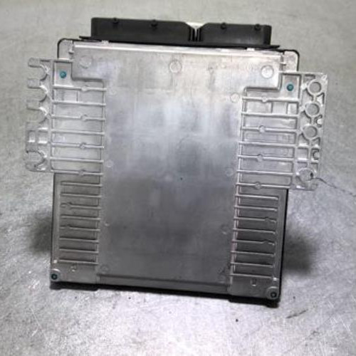 94869899-b830b0dc-8253-4613-9a87-52b730b0a2b3-Piece-94869899-Calculateur-moteur-23710CD70B-NISSAN-350-Z-COUPE-35i-24V-V6-5a79e2fd417038cf44beaf124dfd8be39bb512fe249483497be9b1fb0ed94b00_m.jpg