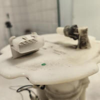 94869909-b8fc11e3-32db-4feb-964f-b30156e1ae44-Piece-Pompe-immergee-NISSAN-350-Z-COUPE-10f7c512348dba27dd3b4cc0292421710ef3fa20b59087f89df7c122d430eb43_m.jpg