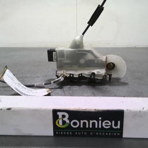 Fermeture centralisee avant gauche