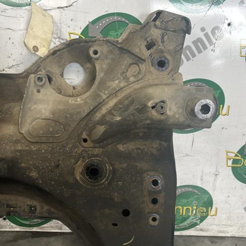 94999174-7b2cd72c-eb3e-4cb0-b49b-2a22d8cafe02-Piece-Berceau-avant-9839404980-CITROEN-JUMPY-3-M-1a3531de7f8ae6d1298c1bfc52261d89c24c0aff87bebe815e9354069edc91af_m.jpg