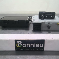 95571412-2c32266f-fd4c-46ef-8183-4195afebb268-Piece-95571412-Autoradio-dorigine-281151863R-RENAULT-CAPTUR-1-PHASE-1-15-DCI-8V-TURBO-9b4636de94eb8e3702250809715fdf822d72b257397a2c66e7a6081f3760dfa5_m.jpg
