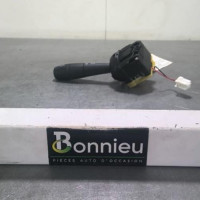 95571423-4b2bcee7-678c-4a26-b3a2-f62620578a93-Piece-95571423-Commodo-phare-255405718R-RENAULT-CAPTUR-1-PHASE-1-15-DCI-8V-TURBO-08d89a74a4859445263d35b2f7f2fe780989048a61f33f496ddb18e591ac6720_m.jpg