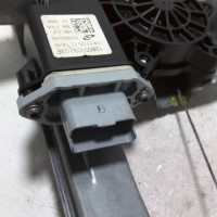 95571442-ba135a21-c51d-4c23-b757-49f58df6b096-Piece-95571442-Leve-vitre-electrique-avant-gauche-807016525R-RENAULT-CAPTUR-1-PHASE-1-15-DCI-8V-TURBO-0209d48c51d9b96bb13108b7ce1265d6c0d40718cfafd5b981931808039d59f7_m.jpg