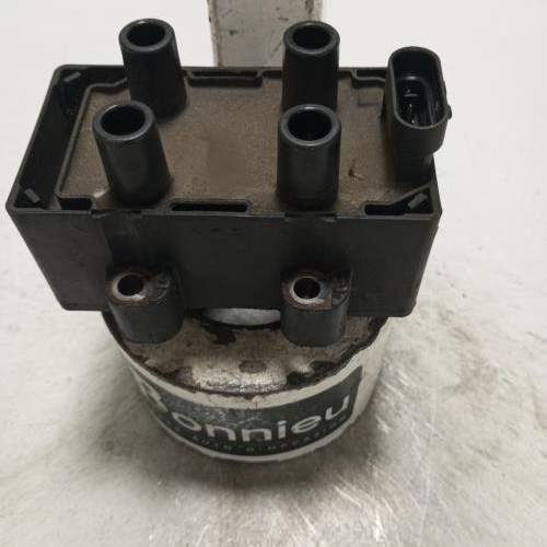 95692466-e0171e63-4bac-49e5-8642-2df004585e57-Piece-Bobine-allumage-224336134R-RENAULT-TWINGO-1-PHASE-3-f9f6031f195c4c031a7dce8850ddcdd45245de2ae9200ab80e4dae30d801a5d5_m.jpg