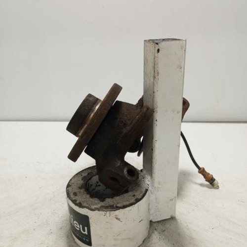 95692480-5b8a94d2-7f9a-4df5-8633-bf9a2ab18b51-Piece-Moyeu-avant-droit-7700719140-RENAULT-TWINGO-1-PHASE-3-cf61b2cae3a25d1ab8dbb89f63d4885df31c2ed8d982208d90d73a235c098cdc_m.jpg