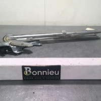 95768667-3fb2416b-f58f-4bcb-91d1-384f24ed5ebc-Piece-95768667-Leve-vitre-electrique-avant-gauche-95512982-OPEL-AGILA-B-13-CDTI-16V-TURBO-b975586f35af6775934d15b7bb14e038c7bfbcb4989f93b41c27a6976d6a9c71_m.jpg