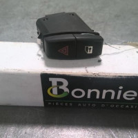 95920983-894af4f7-621d-4aa4-bb24-903e8d8837b2-Piece-95920983-Bouton-de-warning-61316919506-BMW-X6-E71-E72-PHASE-1-40d-30D-24V-L6-TURBO-XDRIVE-3cb00b0cd635ff59cbbb3bbedac29f276b5fb3a04f13fd3227e8e73df258d908_m.jpg