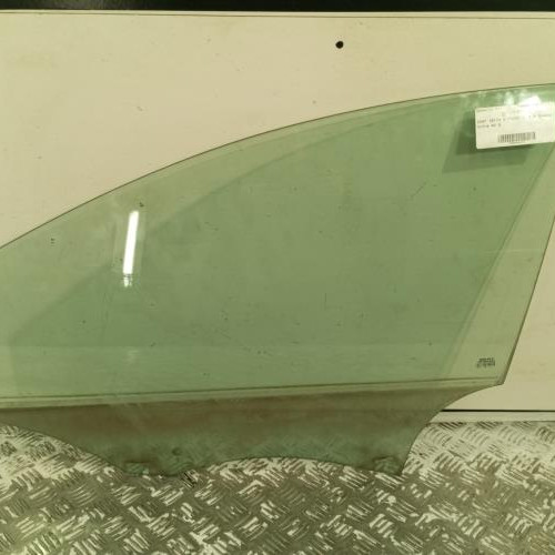 96044919-e87fd3c7-3fe0-41cf-8883-5e7dfd92b9f9-Piece-Vitre-avant-gauche-6J4845201B-SEAT-IBIZA-4-PHASE-1-81ebb9f7e496d3fbf1d3929fc279cc4ac84c31b72681b9cb29bf460663e019a4_m.jpg